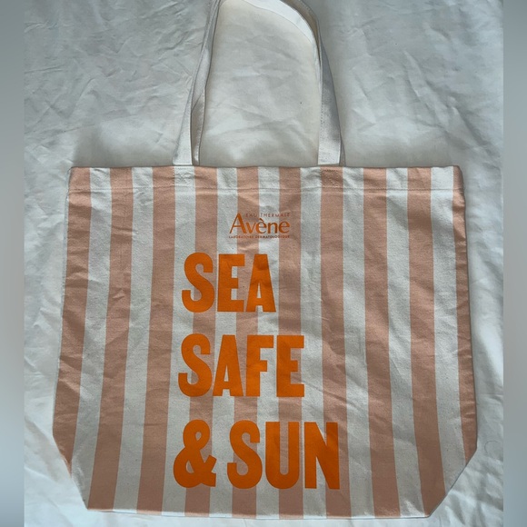 Avène Canvas Beach/Pool Tote Bag - Picture 1 of 3